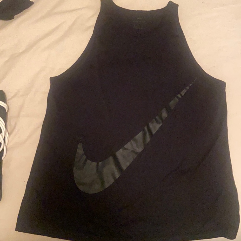 Black Nike tank